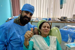 affordable dentures and implats in SAS nagar