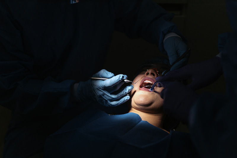 How to Overcome Dental Anxiety Before a Tooth Extraction